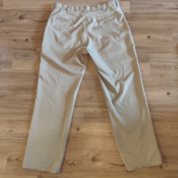 Haggar Khaki Pants - Picture 2 of 2